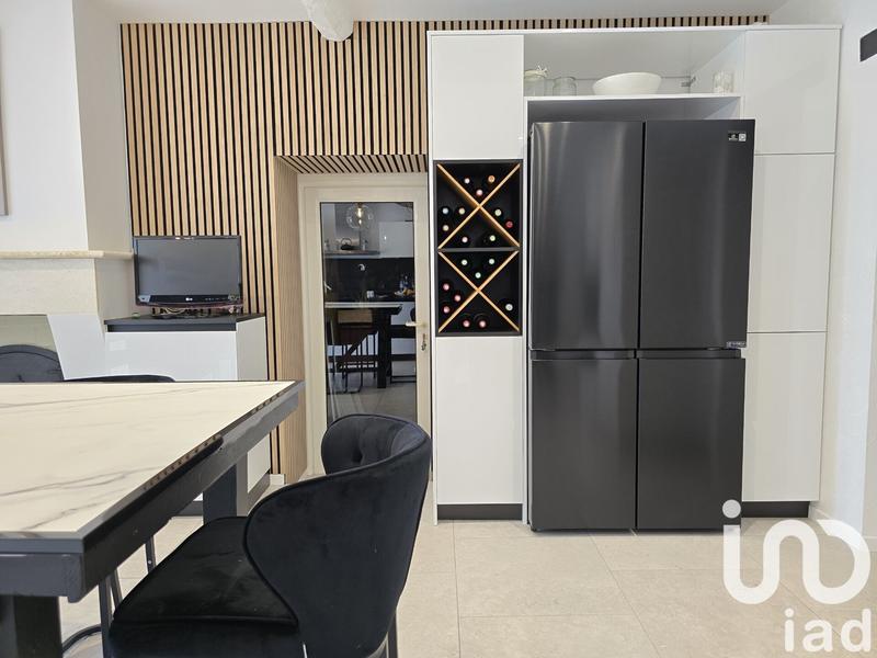 Maison - 390 m² - 11 pièces