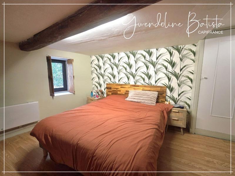 Maison - 200 m² - 6 pièces