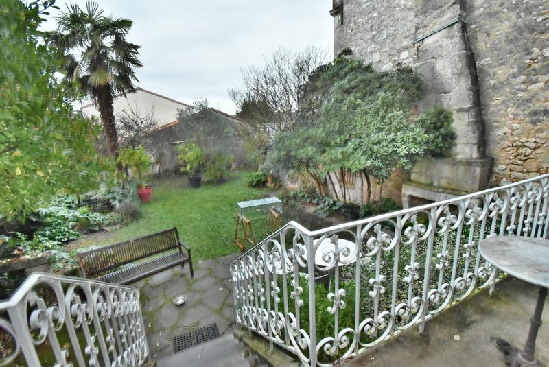 Maison en pierre - 124 m² - 5 pièces