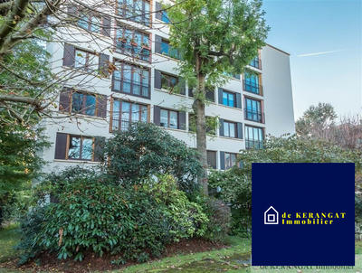 Appartement - 100 m² - 5 pièces