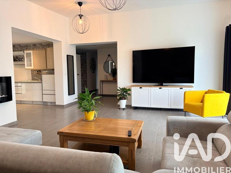 Maison - 163 m² - 6 pièces