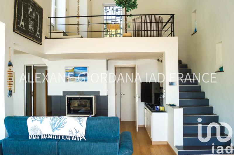 Maison - 195 m² - 7 pièces