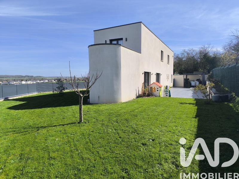 Maison - 142 m² - 4 pièces