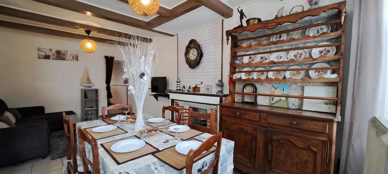 Propriété - 148 m² - 6 pièces