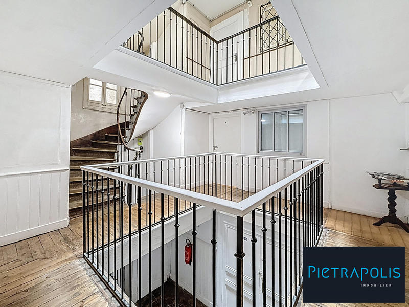 Appartement - 94 m² - 4 pièces