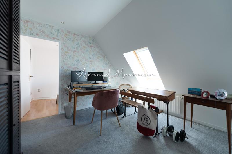 Maison - 195 m² - 7 pièces