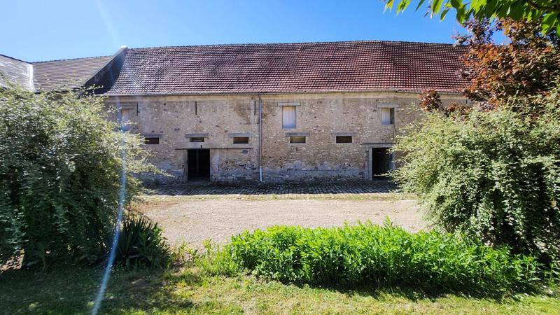 Grange - 164 m² - 1 pièce