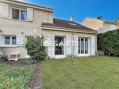 Maison - 135 m² - 6 pièces