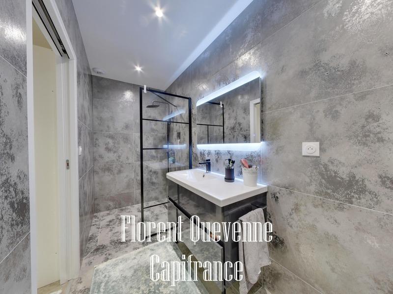 Maison - 176 m² - 6 pièces