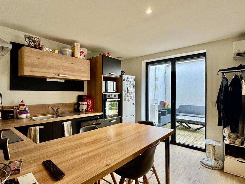 Appartement - 85 m² - 4 pièces