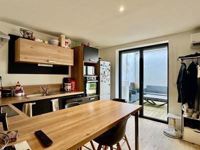 Appartement - 85 m² - 4 pièces