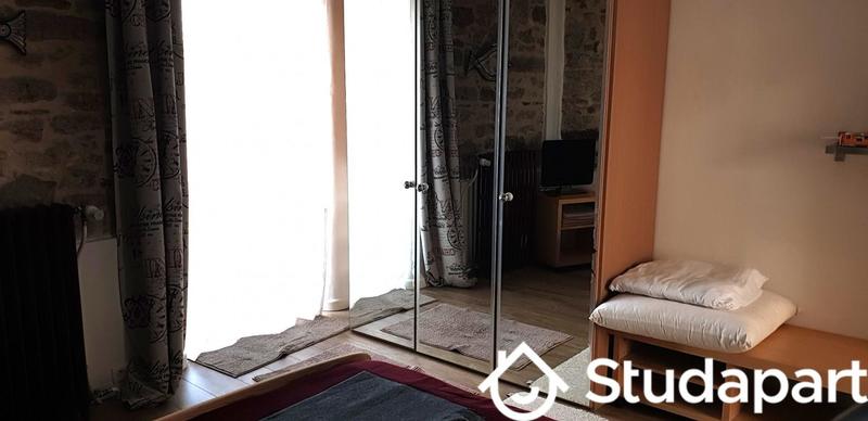 Chambre - 16 m² - 1 pièce