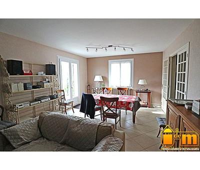 Maison traditionnelle - 127 m² - 5 pièces