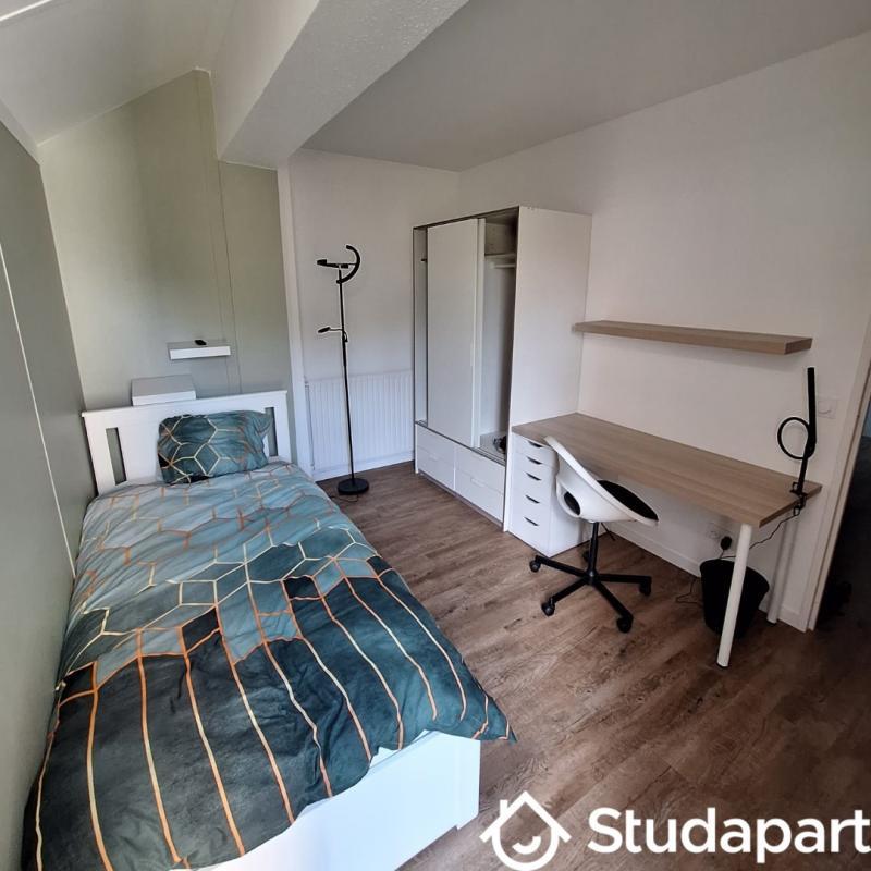 Chambre - 15 m² - 1 pièce