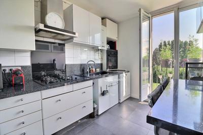 Appartement - 70 m² - 4 pièces