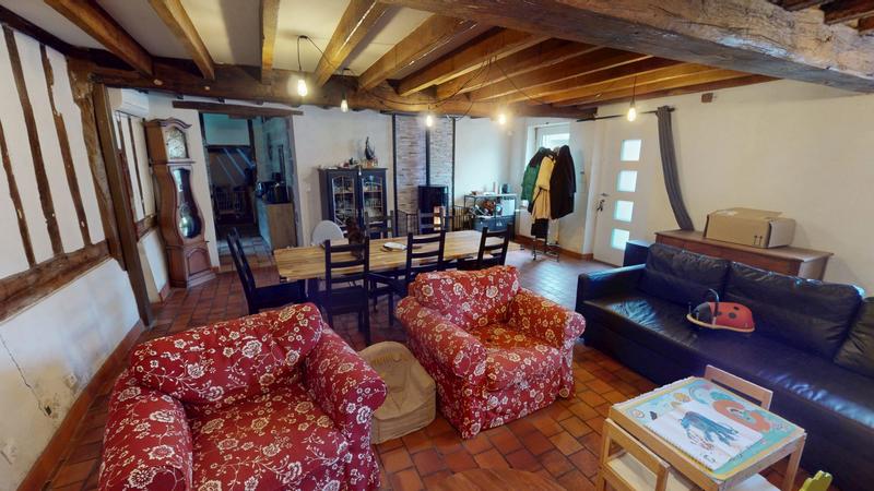 Maison - 161 m² - 6 pièces