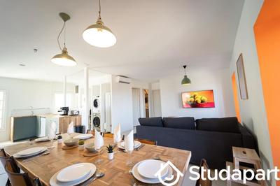 Chambre - 10 m² - 1 pièce