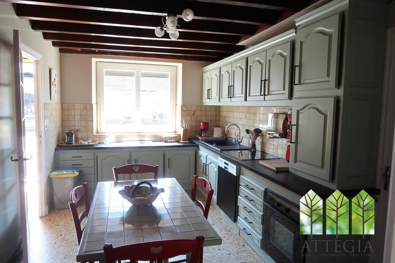 Maison - 85 m² - 4 pièces