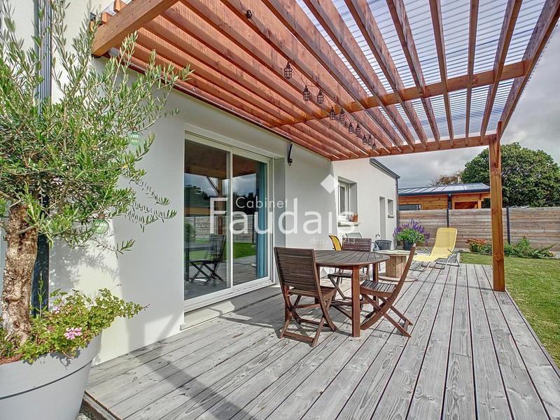 Maison - 105 m² - 5 pièces