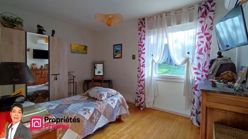 Maison - 185 m² - 7 pièces