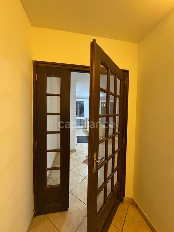 Appartement - 84 m² - 3 pièces