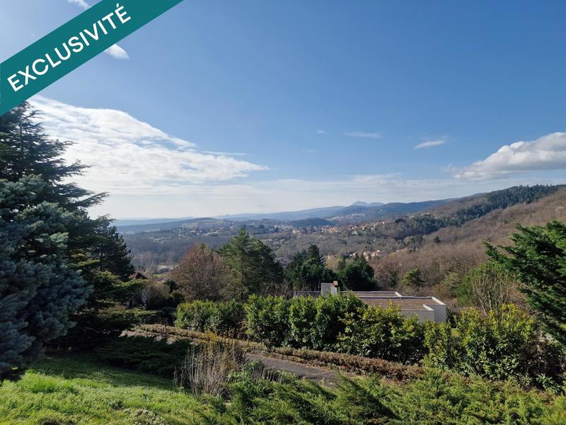 Maison - 224 m² - 5 pièces