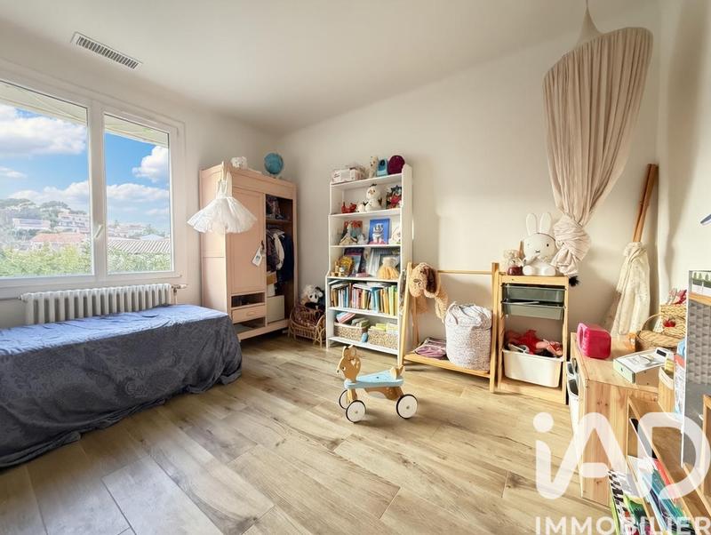 Maison - 192 m² - 5 pièces