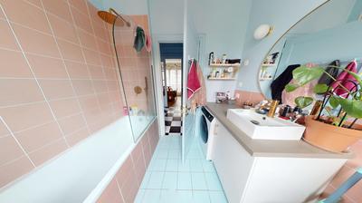 Appartement - 75 m² - 4 pièces