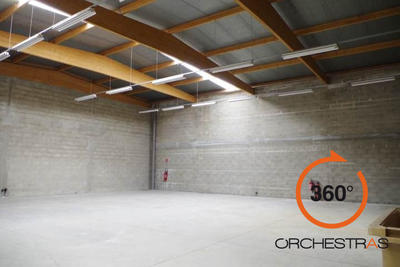 Local d'activités - 387 m²