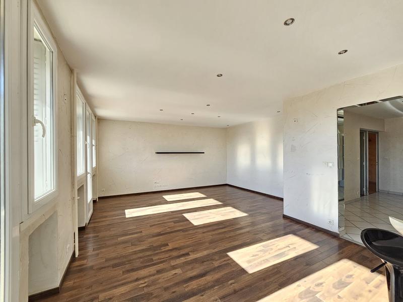 Appartement - 86 m² - 3 pièces