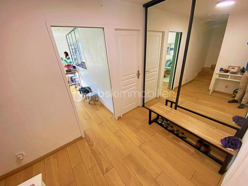 Duplex - 77 m² - 4 pièces