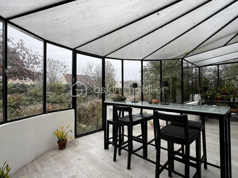 Maison - 145 m² - 7 pièces