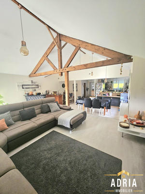 Maison - 162 m² - 7 pièces