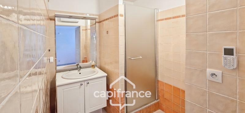 Appartement - 90 m² - 4 pièces