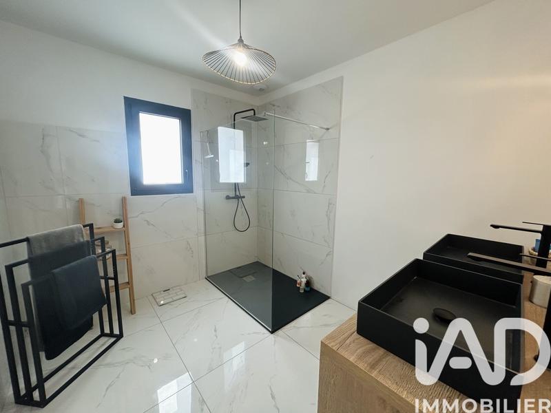 Maison - 138 m² - 6 pièces