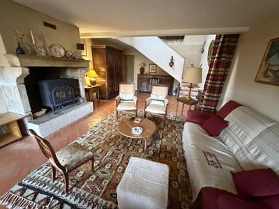 Maison - 160 m² - 8 pièces