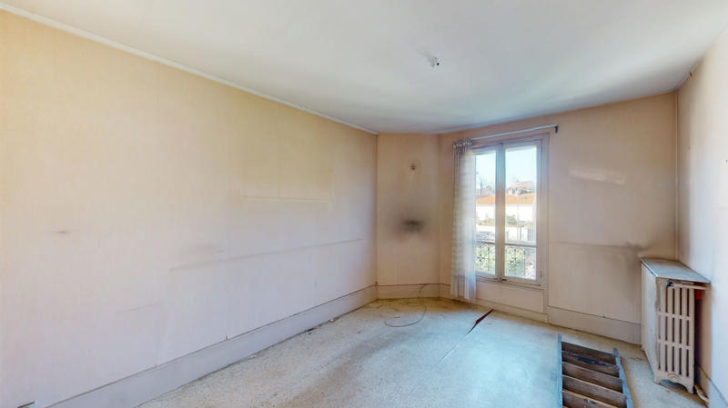 Maison - 85 m² - 5 pièces