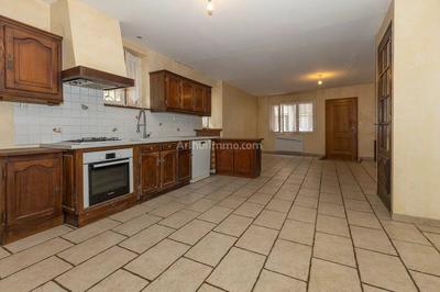 Maison - 144 m² - 6 pièces