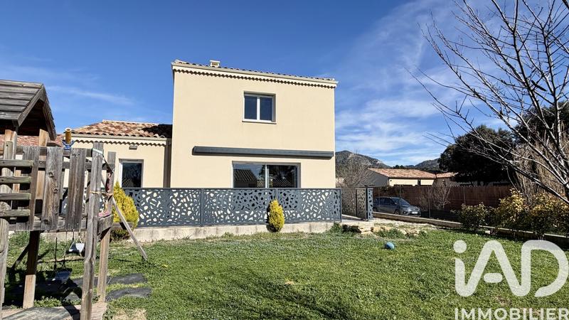 Maison - 110 m² - 5 pièces