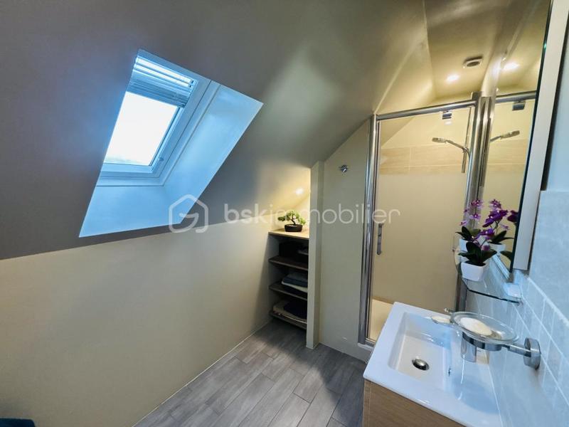 Propriété - 139 m² - 7 pièces