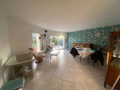 Maison - 92 m² - 5 pièces