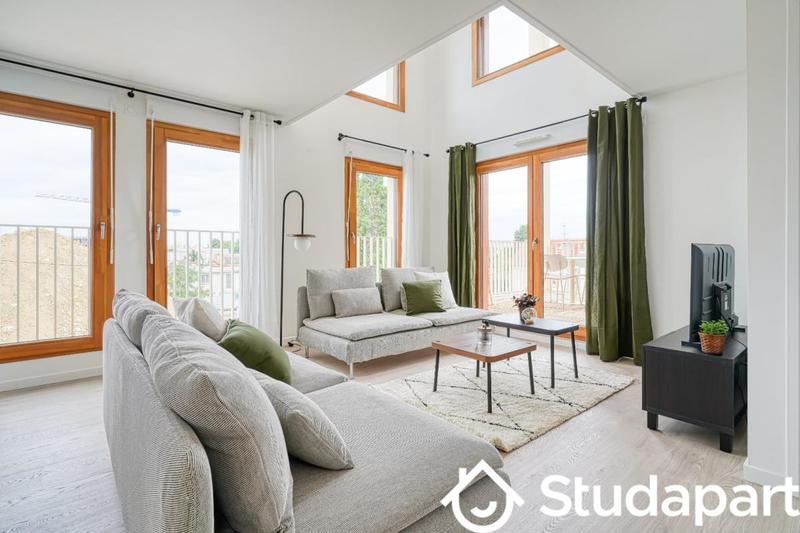 Chambre - 9 m² - 1 pièce