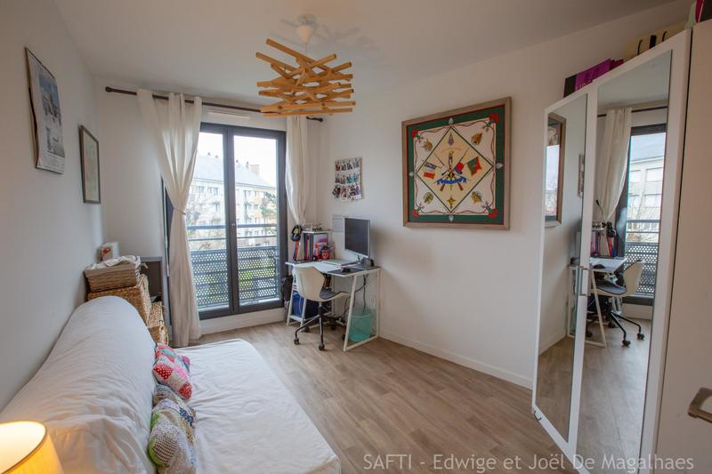 Appartement - 86 m² - 4 pièces