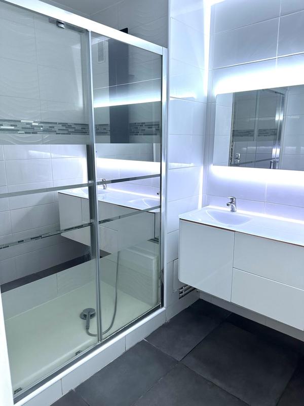 Appartement - 97 m² - 4 pièces