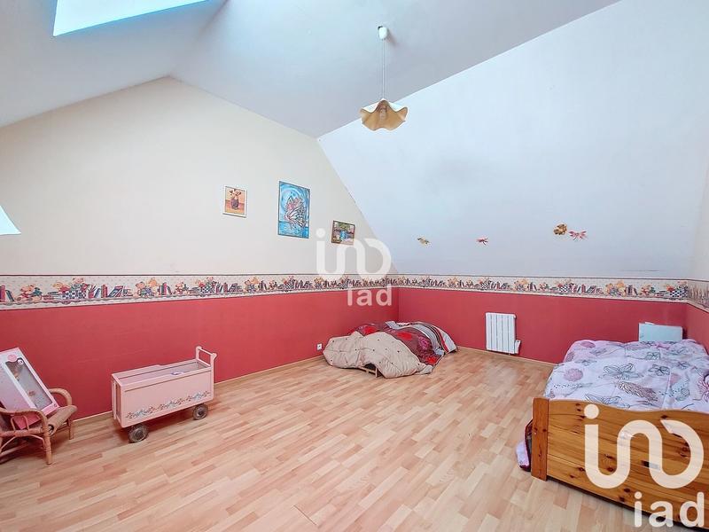 Maison - 247 m² - 10 pièces