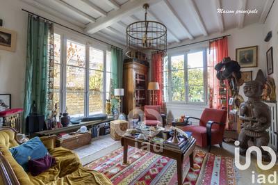 Maison - 276 m² - 13 pièces