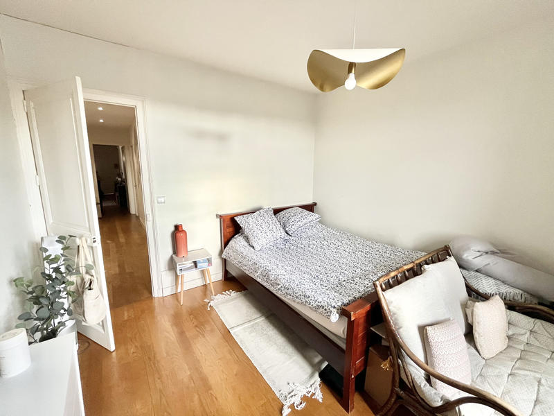 Appartement - 182 m² - 7 pièces