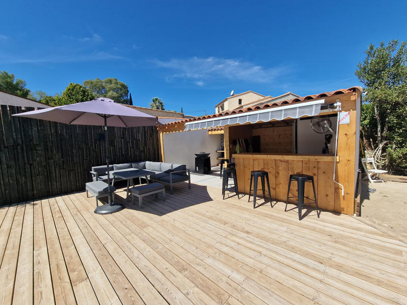 Maison - 180 m² - 6 pièces