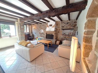 Propriété - 188 m² - 7 pièces