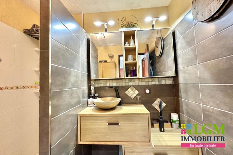 Appartement - 96 m² - 4 pièces